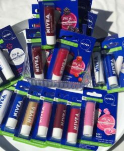 NIVEA PROTECTOR LABIAL TODOS LOS TONOS