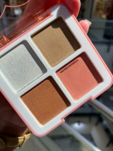 PALETA KIT DE ROSTRO CITY GIRL CONTORNO ILUMINADOR Y BLUSH