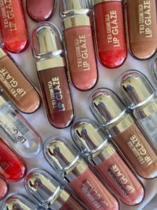 GLOSS LIP GLAZe TEI DUPE KIKO