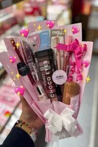 RAMO DE MAQUILLAJE 40