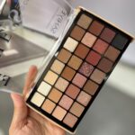 PALETA DE SOMBRAS FLAWLESS 32 TONOS SANIYE