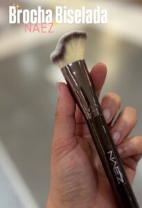 BOCHA KABUKI BISELADA NAEZ